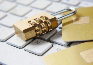 towfiqu-barbhuiya-FnA5pAzqhMM-unsplash (1) lock-over-a-keyboard